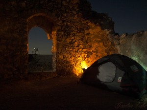 Zelten in der Burg
