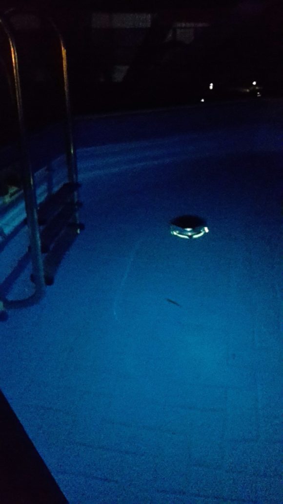 Solar Pool Licht in Aktion
